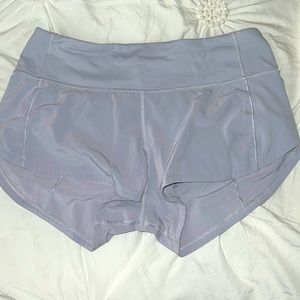 Lululemon speed up low rise 2.5 shorts